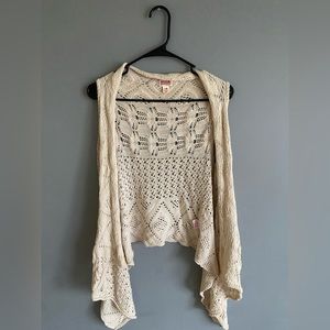 Cute cream throw over